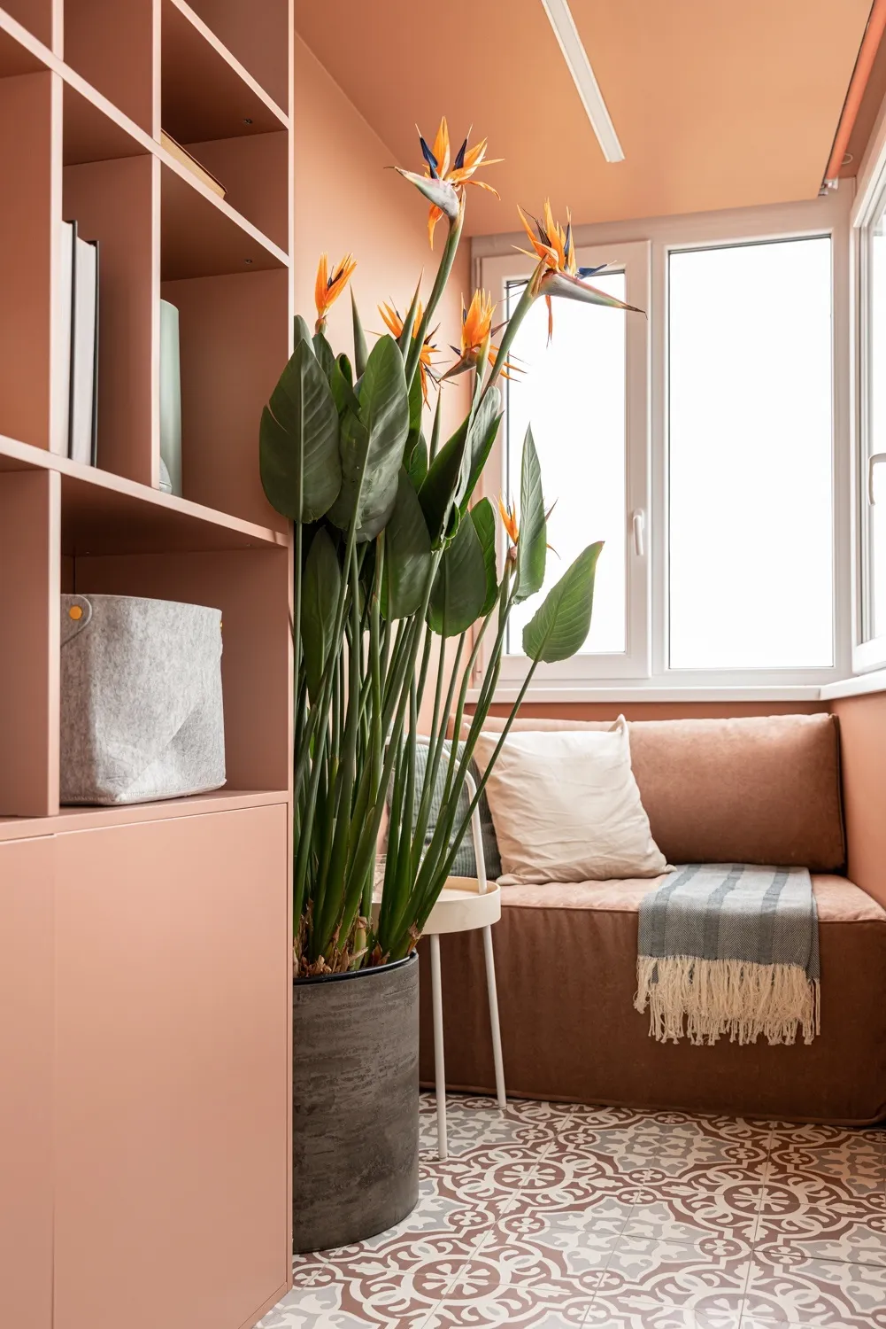 cylinder 40x40 concrete dark grey 2021