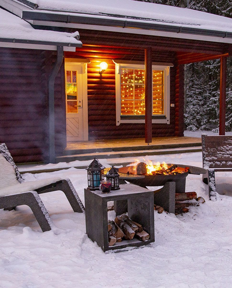 Дровницы бетонные заказать и купить по цене  ниже рынка от производителя с доставкой.