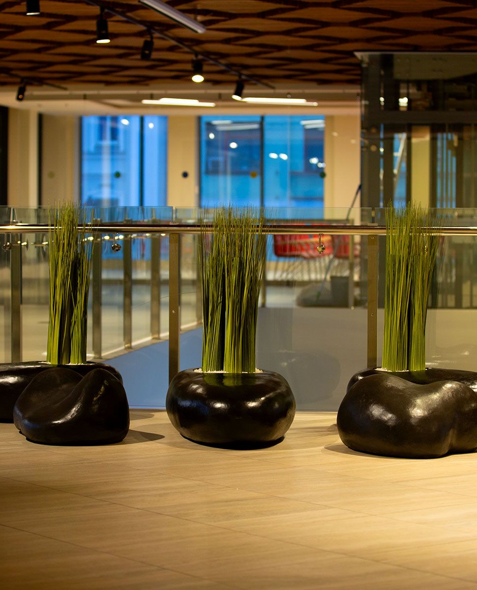 Интерьерные камни заказать и купить по цене  ниже рынка от производителя с доставкой.